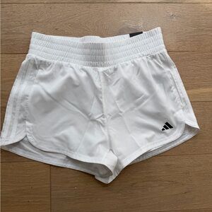 Adidas Women’s Pacer Running Shorts White Medium High Rise 3” Inseam Training